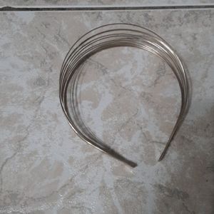 🍭10/$15 Gold metal headband